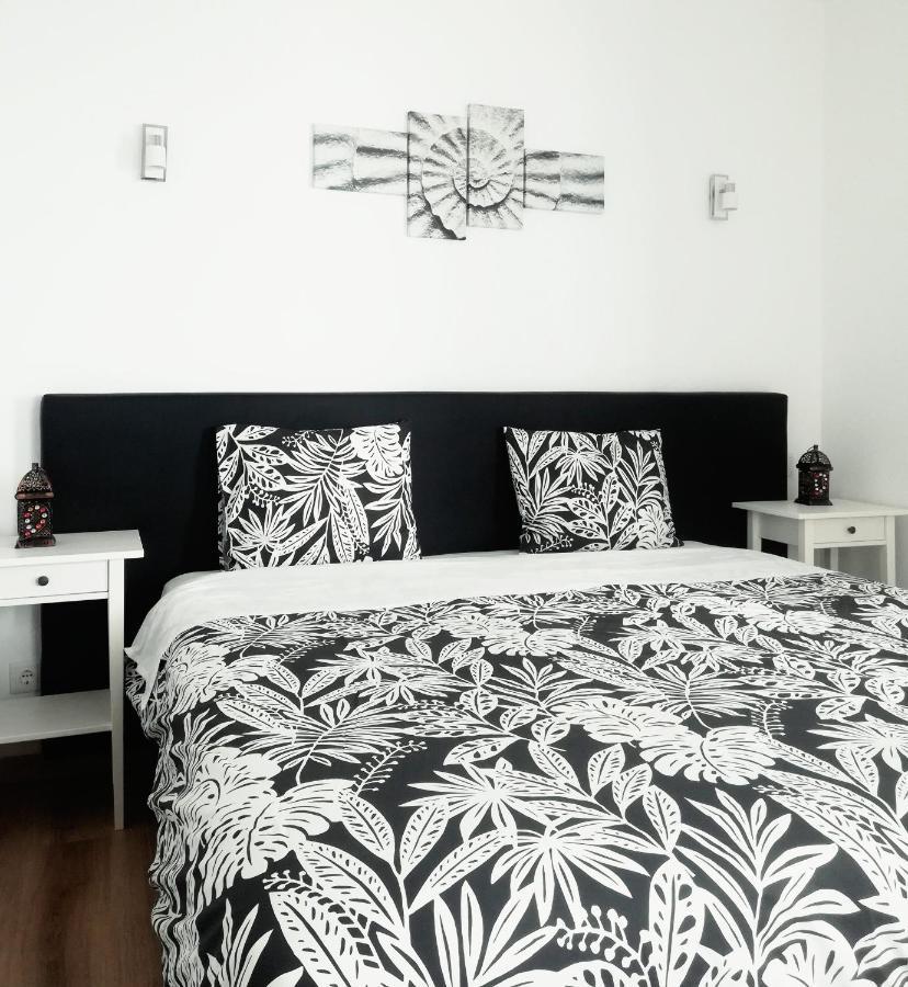 Pirata Hostel Milfontes Вила Нова де Милфонтеш Екстериор снимка